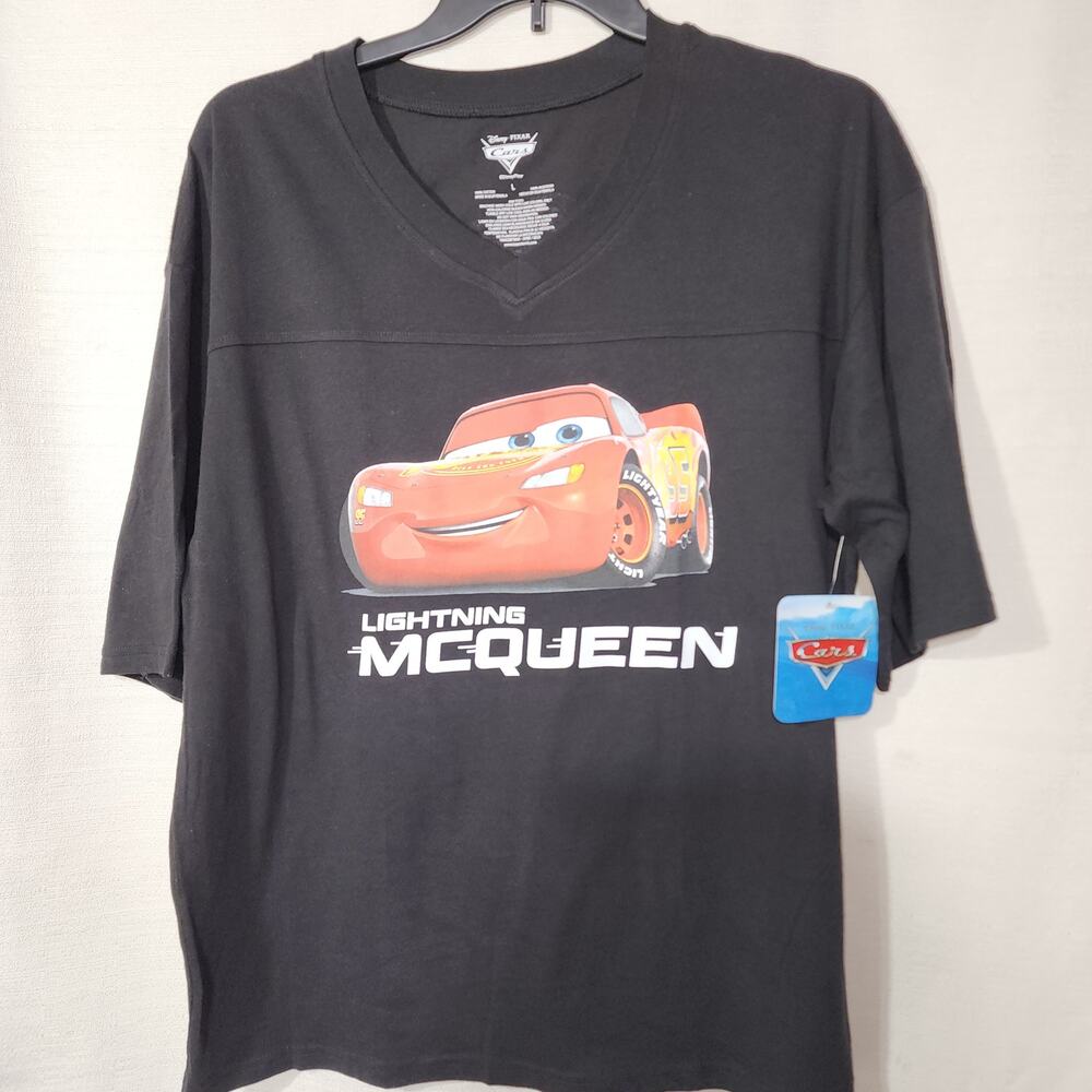 Lighting McQueen men Large shirt